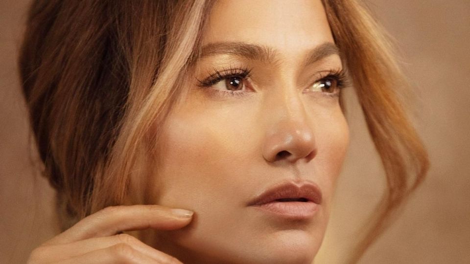 Fuente: (Instagram @jlo)