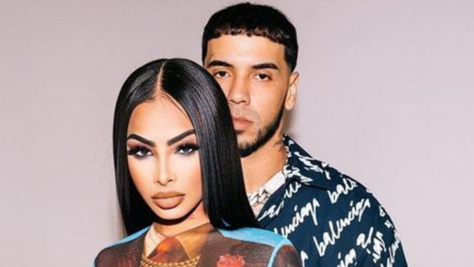 Anuel AA y Yailin La Más Viral, posando. Fuente: Instagram @yailinlamasviralreal