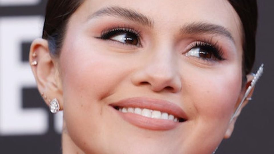 Selena Gómez, posando. Fuente: Instagram @selenagomez