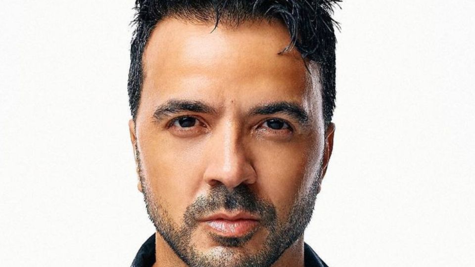 Luis, posando. Fuente: Instagram @luisfonsi