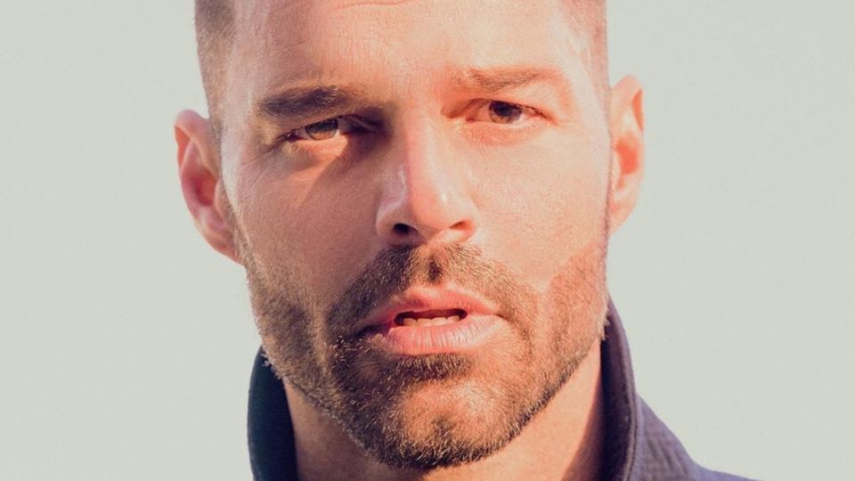 Ricky, posando. Fuente: Instagram @ricky_martin