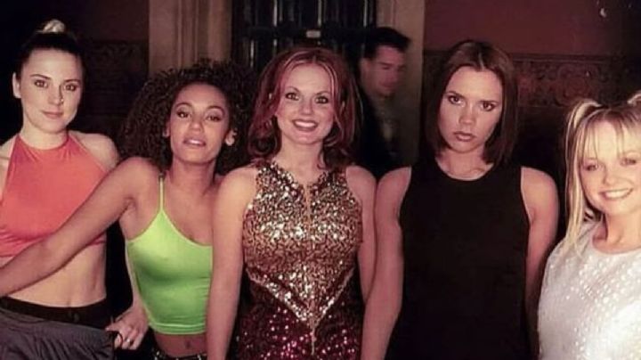 Victoria Beckham enloquece a los fans al cantar un tema de las Spice Girls