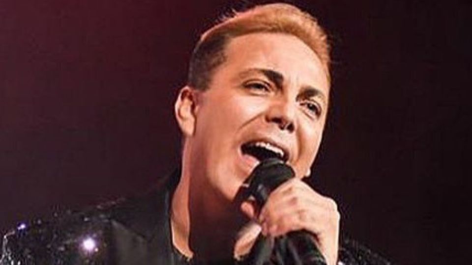 Cristian, posando. Fuente: Instagram @cristiancastro