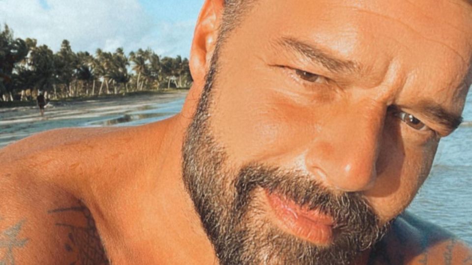 Ricky, posando. Fuente: Instagram @ricky_martin