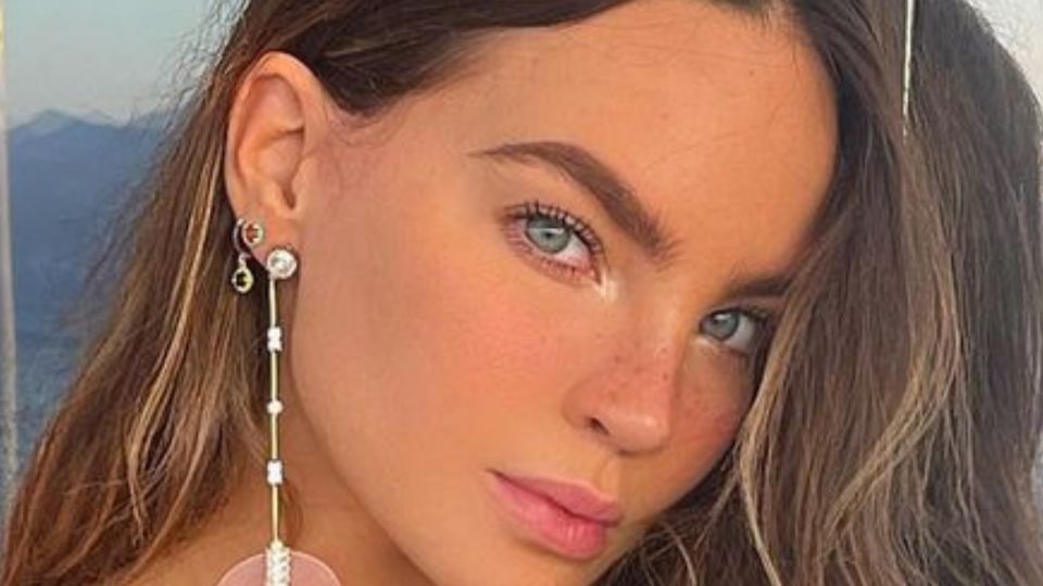 Belinda, posando. Fuente: Instagram @belindapop