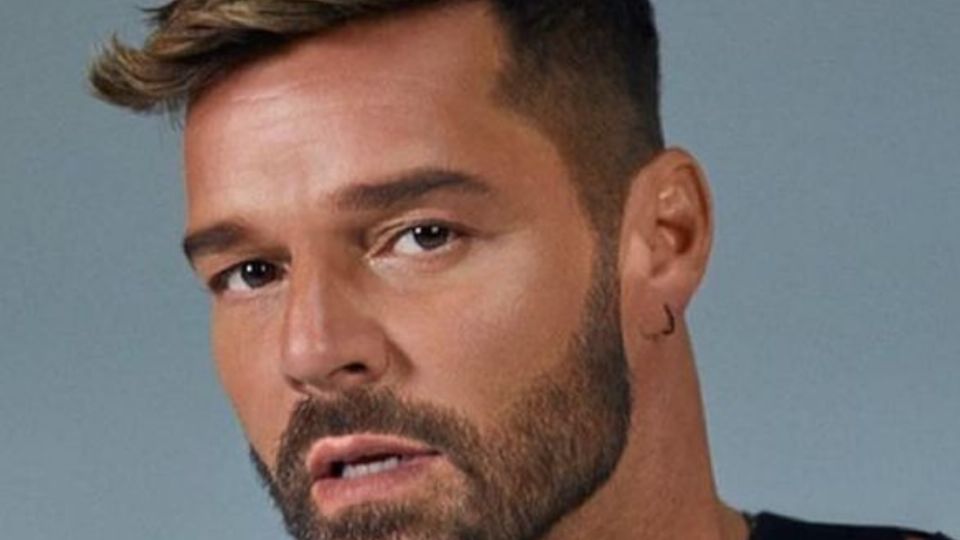 Ricky, posando. Fuente: Instagram @ricky_martin