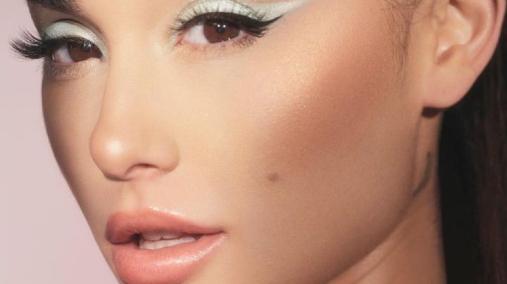 Sin maquillaje y con rizos, Ariana Grande muestra cómo luce verdaderamente su rostro
