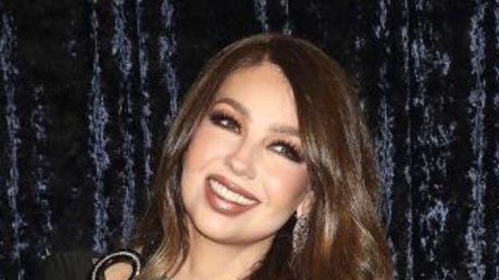 Thalía no puede dejar atrás a María la del Barrio y presume su muñeca más especial