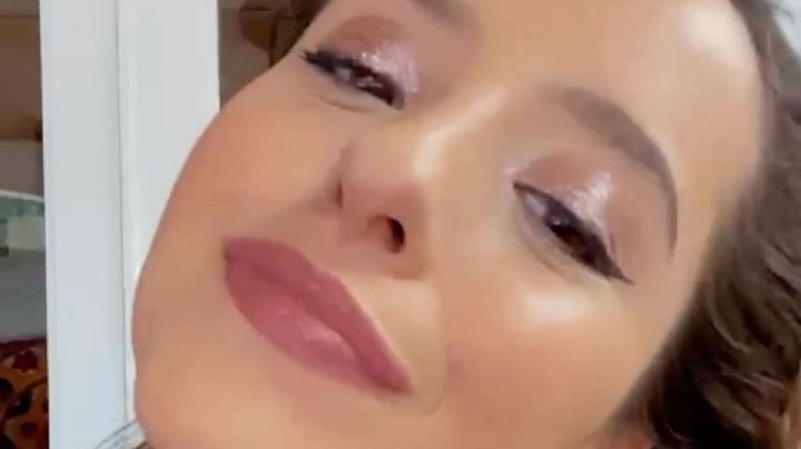 Evaluna Montaner sacudió la red en bikini amarilla