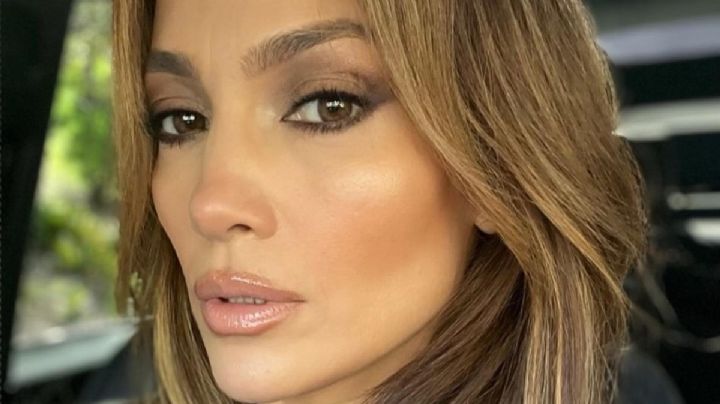 Jennifer Lopez da cátedra de estilo y demuestra cómo llevar el cabello si eres morena