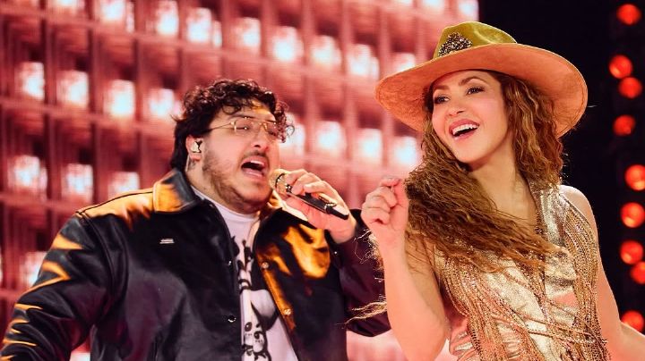 Shakira canta junto a Grupo Frontera en su concierto en Ciudad de México
