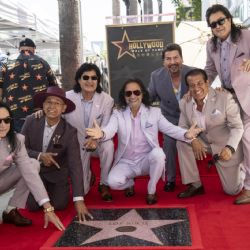 Los Bukis reciben su estrella en el Paseo de la Fama de Hollywood
